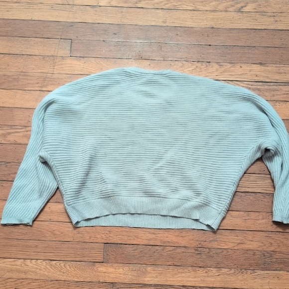 Express Slouchy Oversized Ribbed Light Gray Sweater - Picture 3 of 3